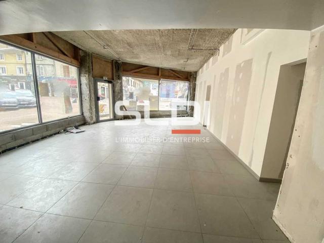 Commerces A LOUER - AMBERIEU EN BUGEY - 110 m²