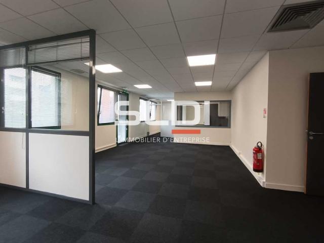Bureaux A LOUER - LYON - 166 m²