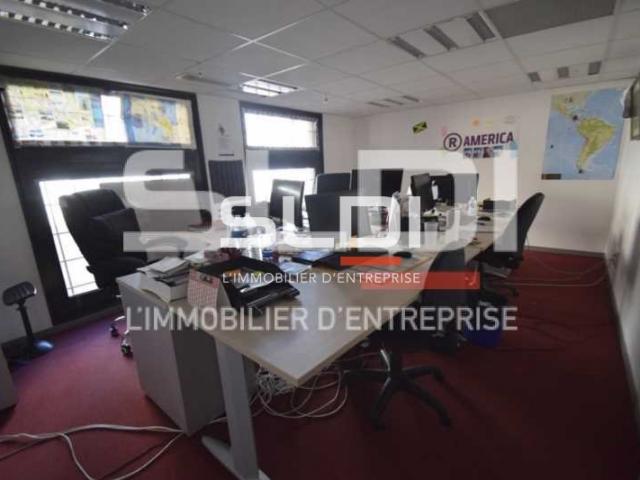 Commerces A LOUER - LYON - 293 m²