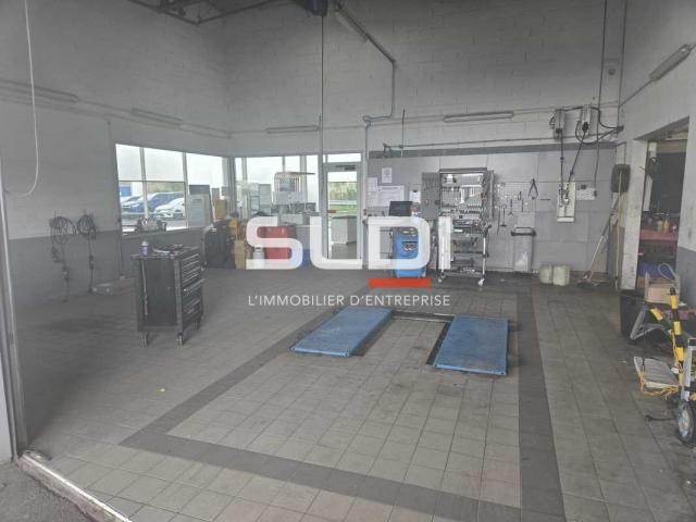 Commerces A LOUER - CHALONS EN CHAMPAGNE - 378 m²