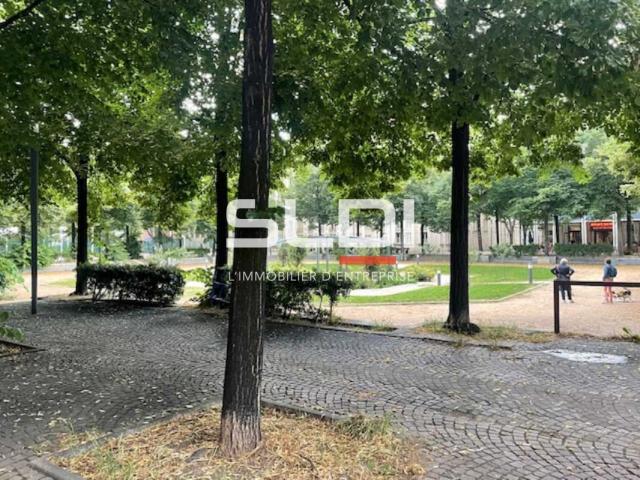 Commerces A LOUER - LYON - 41 m²
