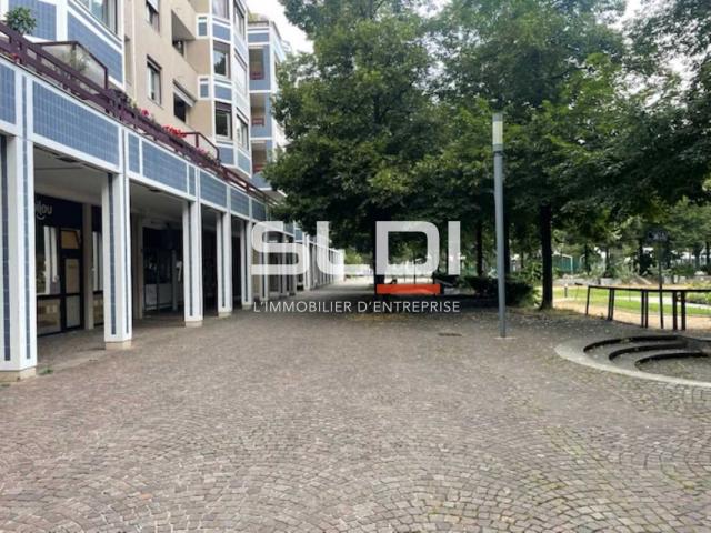 Commerces A LOUER - LYON - 41 m²