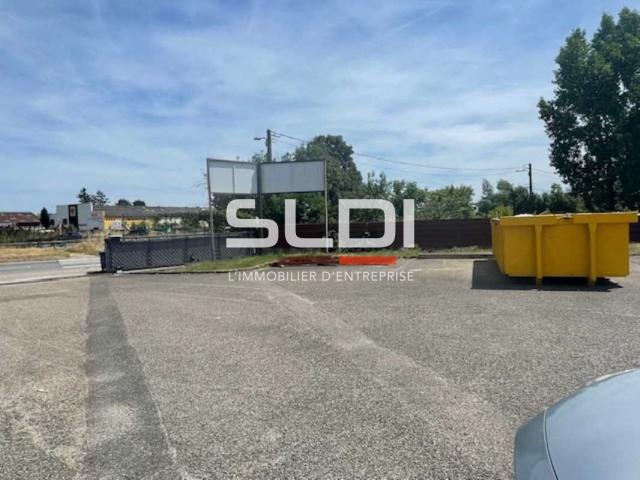 Bureaux A LOUER - VILLEURBANNE - 150 m²