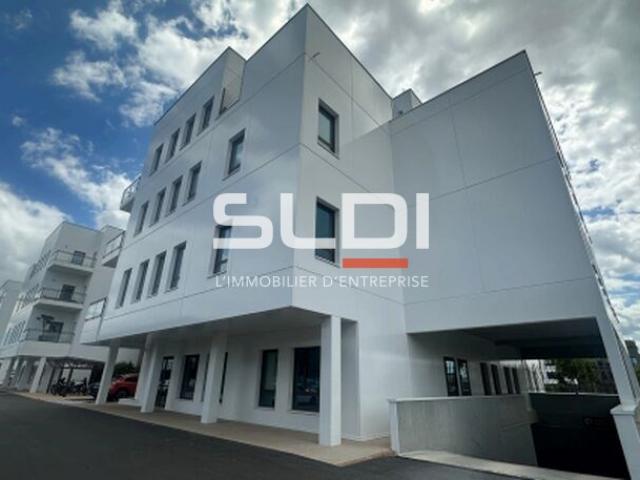Bureaux A VENDRE - GENAS - 184 m²