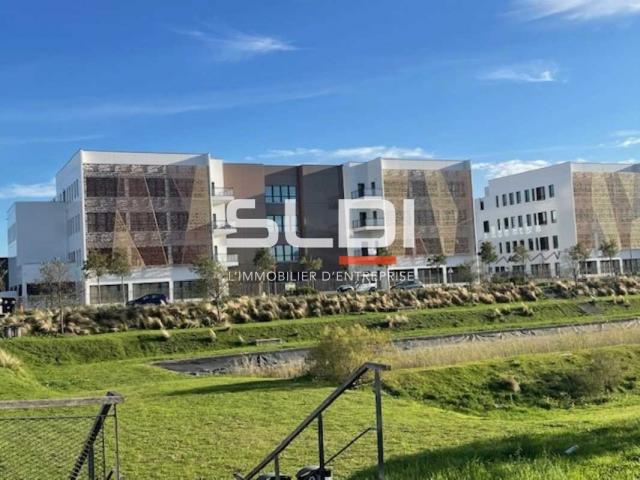 Bureaux A VENDRE - GENAS - 184 m²