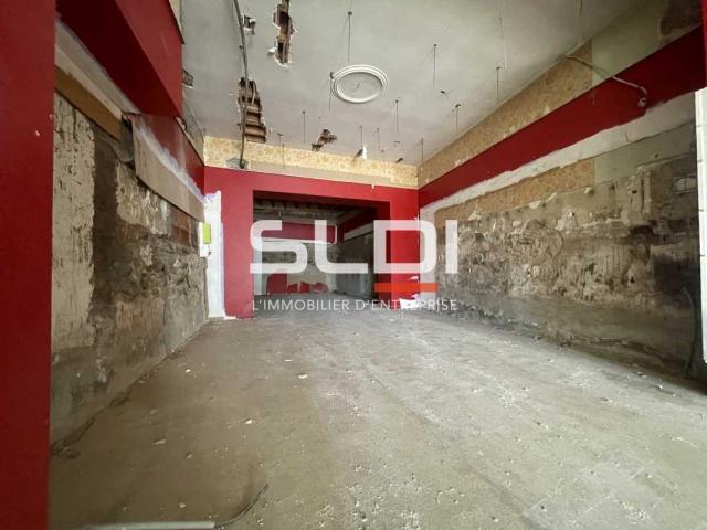 Commerces A VENDRE - SOUCIEU EN JARREST - 100 m²