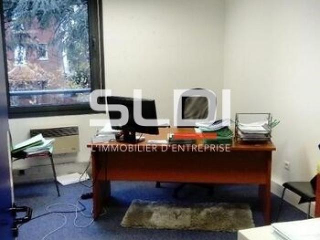 Bureaux A LOUER - LYON - 900 m²