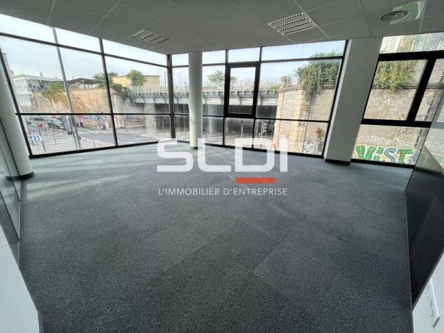 Bureaux A LOUER - LYON - 456 m²