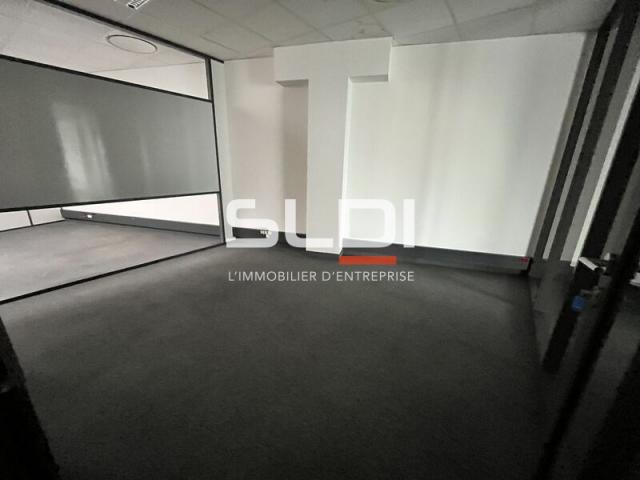 Bureaux A LOUER - LYON - 456 m²