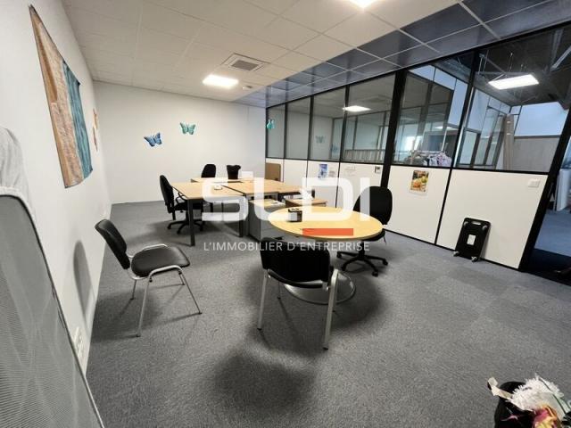 Bureaux A LOUER - CALUIRE ET CUIRE - 539 m²