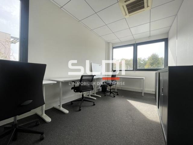 Bureaux A VENDRE - SAINT PRIEST - 212 m²