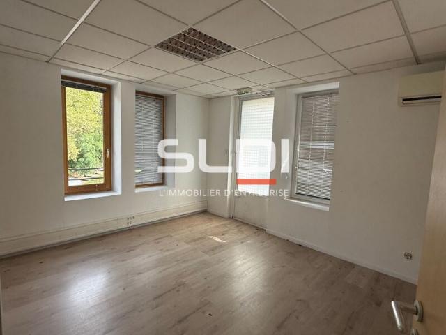 Bureaux A LOUER - LYON - 103 m²