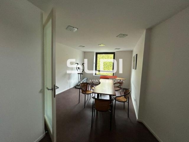 Bureaux A VENDRE - LYON - 204 m²