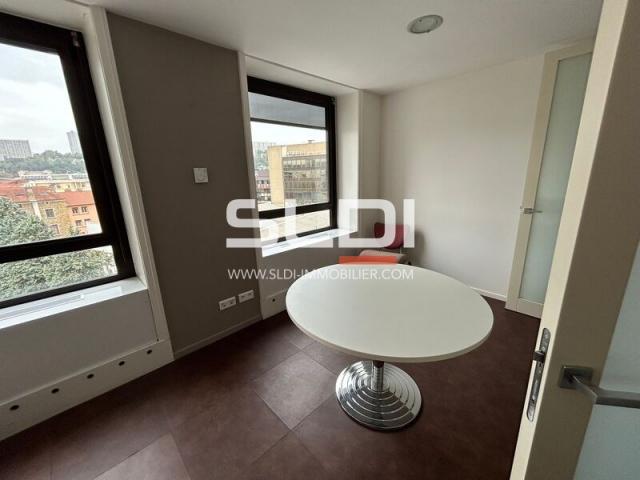 Bureaux A VENDRE - LYON - 204 m²