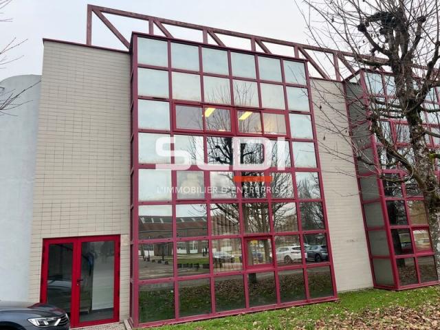 Bureaux A LOUER - LE CREUSOT - 500 m²