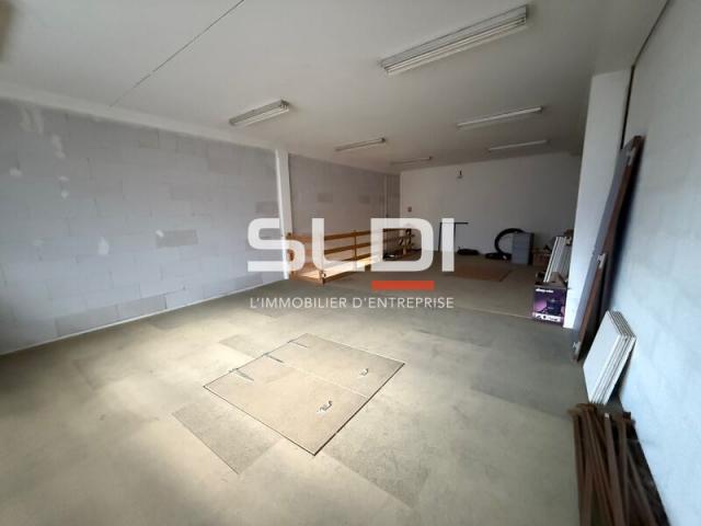 Locaux d'activités A LOUER - SAINT QUENTIN FALLAVIER - 347 m²