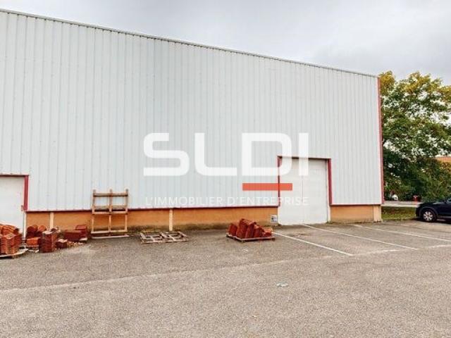 Locaux d'activités A LOUER - VENISSIEUX - 1 275 m²