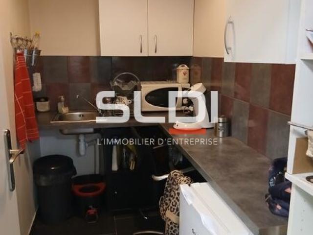 Commerces CESSION DE FONDS - SAINT QUENTIN FALLAVIER - 90 m²