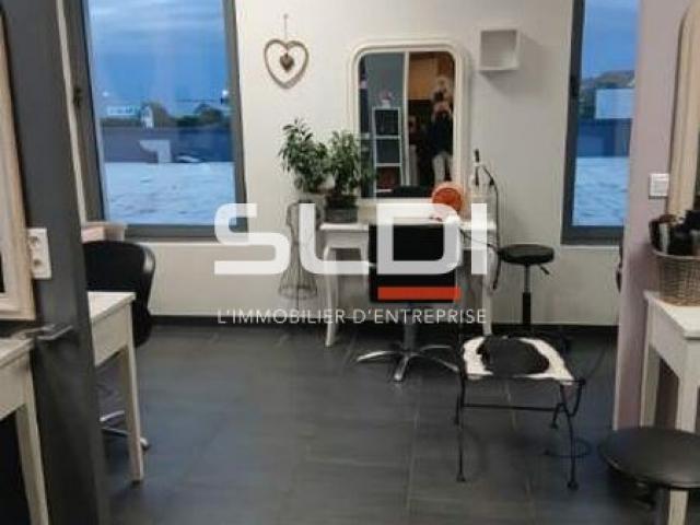 Commerces CESSION DE FONDS - SAINT QUENTIN FALLAVIER - 90 m²