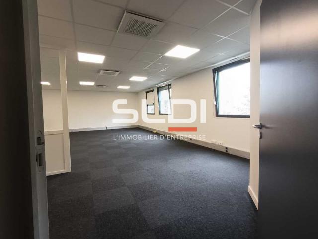 Bureaux A VENDRE - LYON - 166 m²
