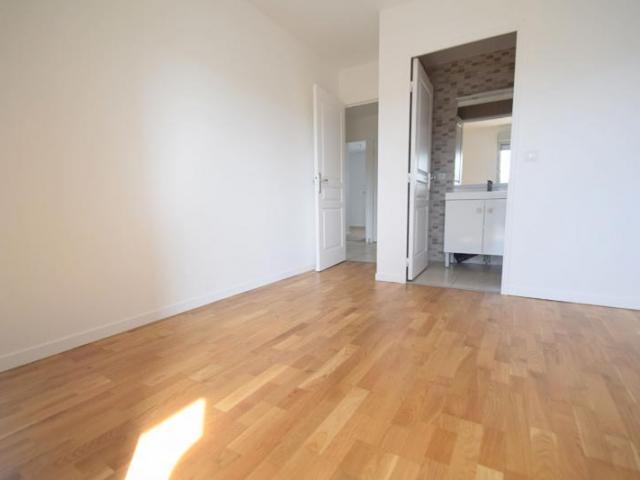 Appartement 102㎡ TASSIN LA DEMI LUNE