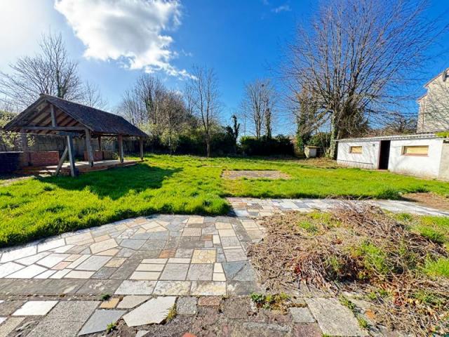 Terrain 650㎡ CAMIERS