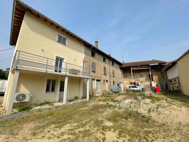 Appartement 595㎡ PONT DE VEYLE