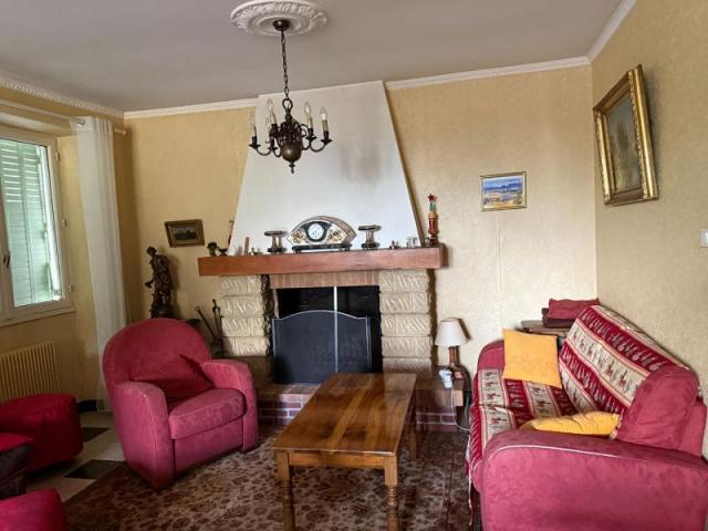 Maison 143㎡ ORNACIEUX BALBINS