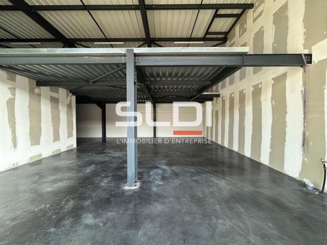 Commerces A LOUER - LIMAS - 434 m²