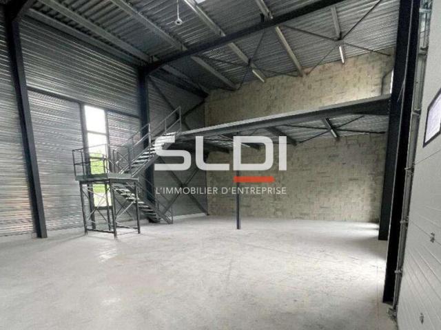Locaux d'activités A VENDRE - BOURGOIN JALLIEU - 319 m²