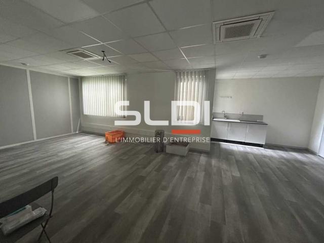 Bureaux A LOUER - REYRIEUX - 222 m²