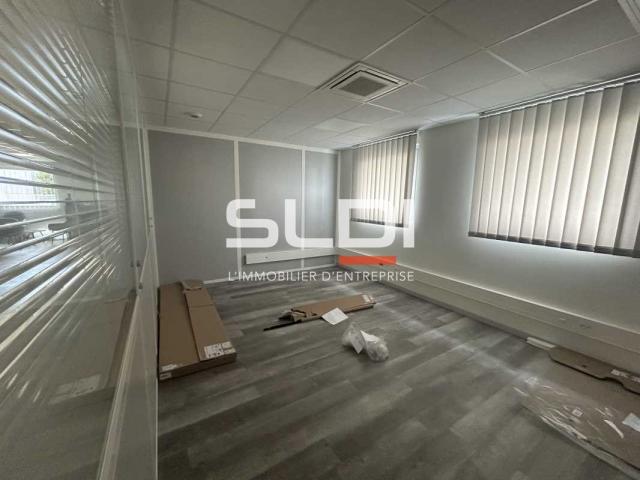 Bureaux A LOUER - REYRIEUX - 222 m²