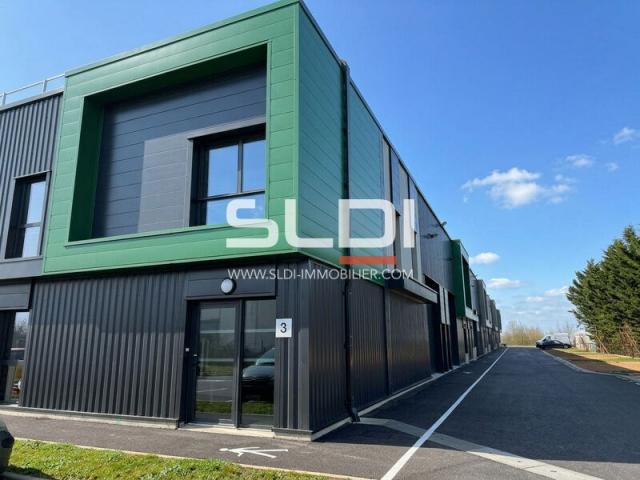 Locaux d'activités A VENDRE - VILLETTE D'ANTHON - 216 m²