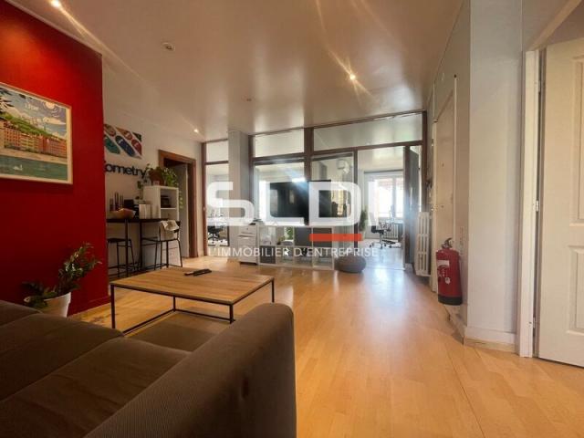 Bureaux A LOUER - LYON - 108 m²