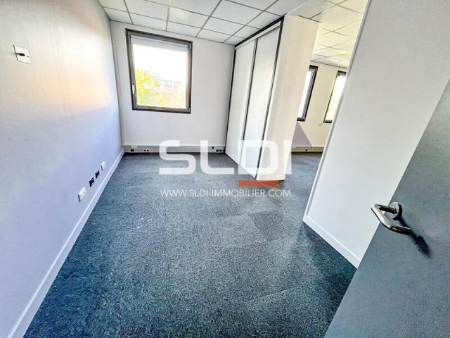 Bureaux A LOUER - LYON - 325 m²