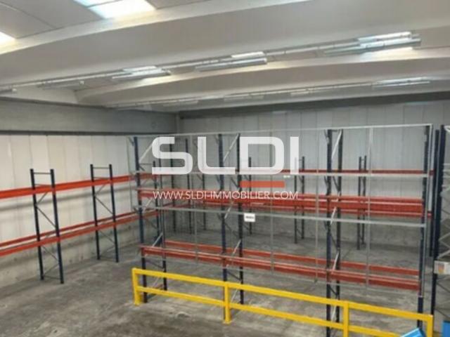 Locaux d'activités A LOUER - MEYZIEU - 2 245 m²