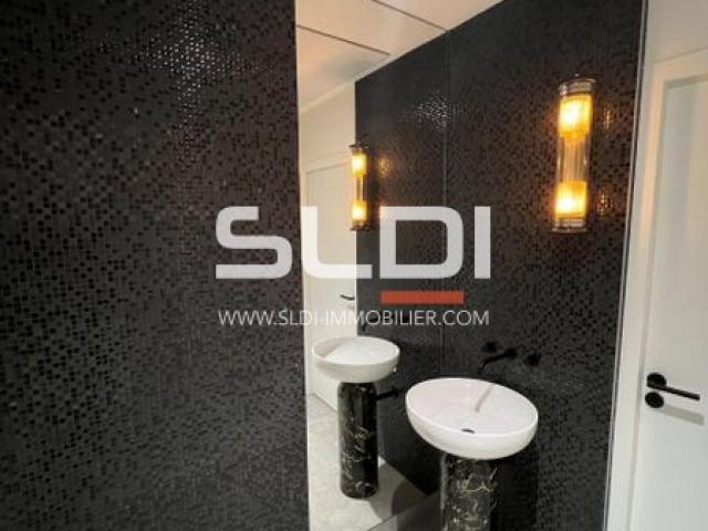 Bureaux A LOUER - LYON - 169 m²