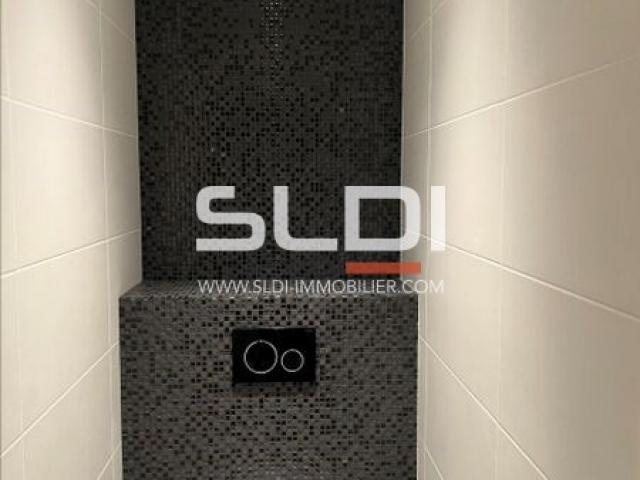 Bureaux A LOUER - LYON - 169 m²