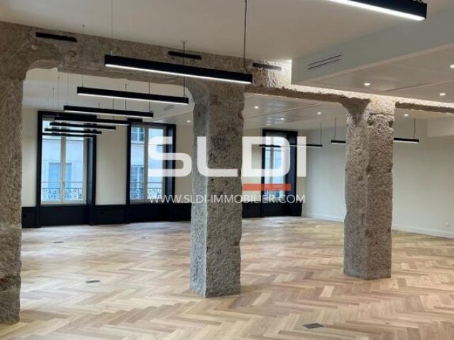 Bureaux A LOUER - LYON - 169 m²