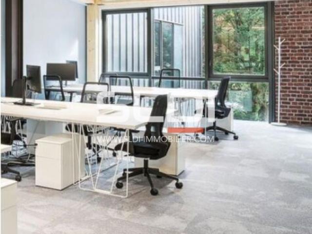  A LOUER - LYON - 3 140 m²