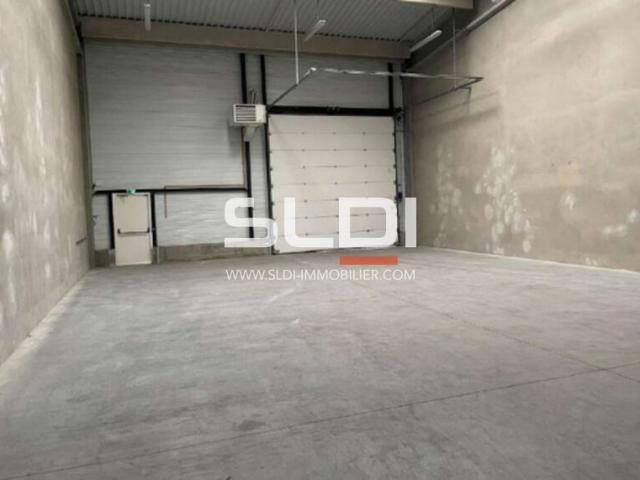 Locaux d'activités A LOUER - SAINT QUENTIN FALLAVIER - 341 m²