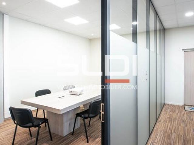 Bureaux A VENDRE - MEYZIEU - 183 m²