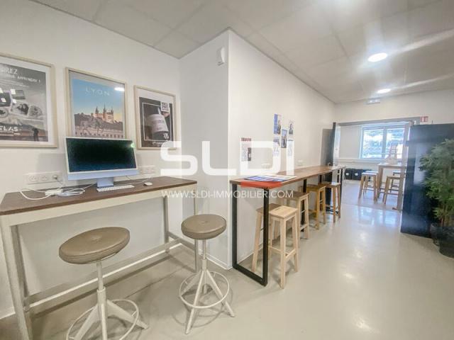 Bureaux A LOUER - LYON - 766 m²