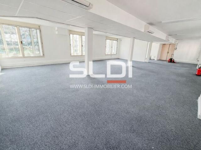 Bureaux A LOUER - LYON - 125 m²