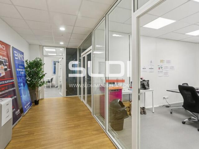 Bureaux A VENDRE - LYON - 616 m²