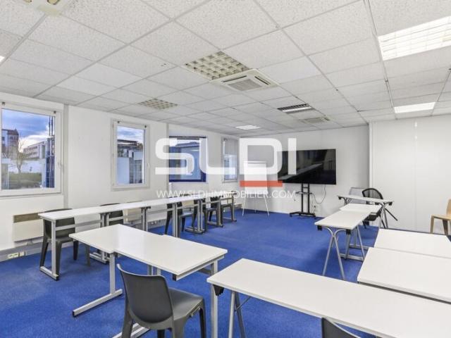 Bureaux A VENDRE - LYON - 616 m²