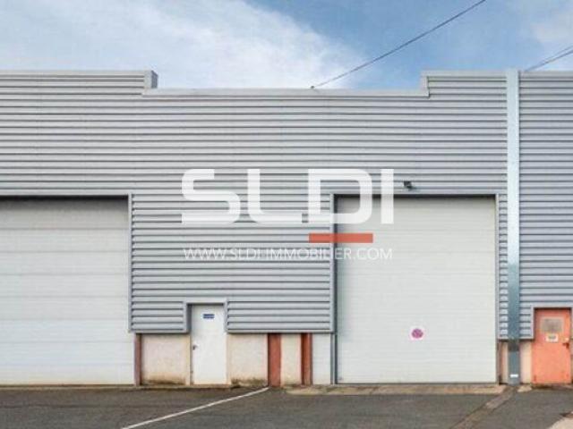 Locaux d'activités A LOUER - JASSANS RIOTTIER - 637 m²