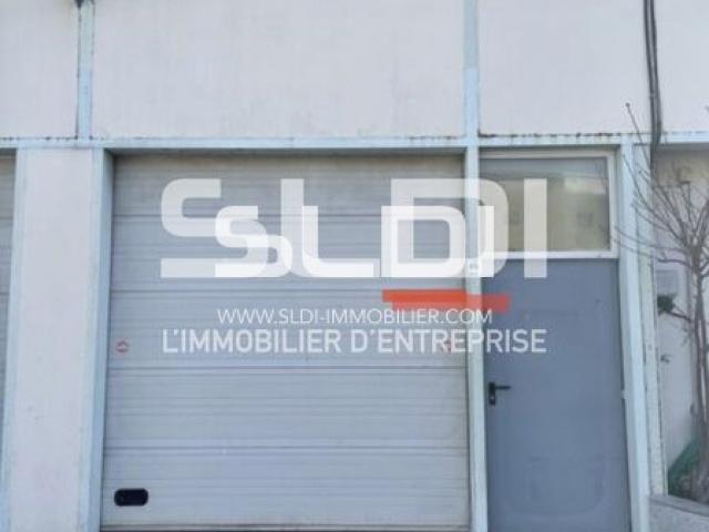 Locaux d'activités A LOUER - VENISSIEUX - 794 m²