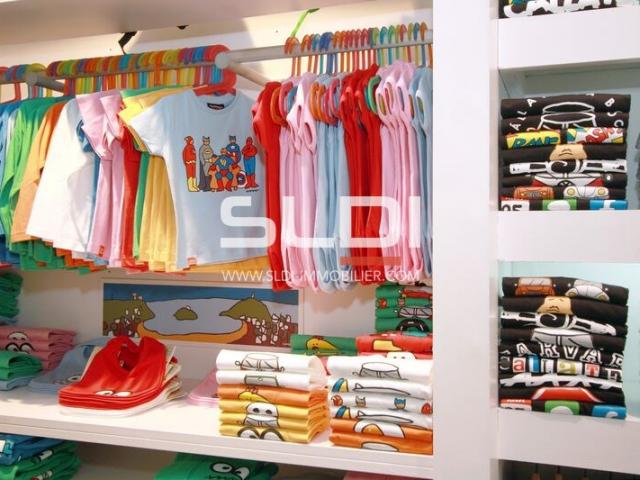 Commerces A LOUER - NEUVILLE SUR SAONE - 120 m²