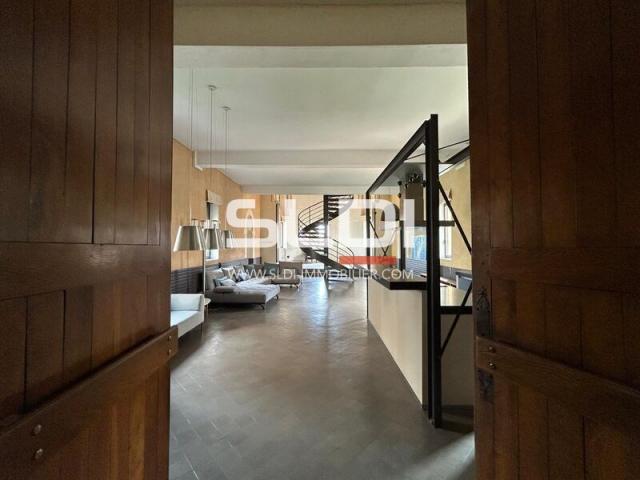 Bureaux A VENDRE - VILLEFRANCHE SUR SAONE - 285 m²